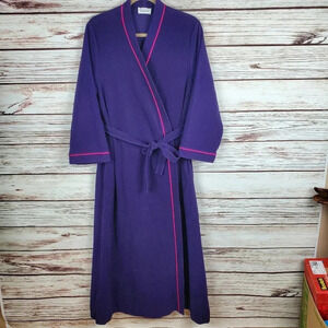Vanity Fair Womens Medium Vintage Purple Fleece Long Robe w/ Belt